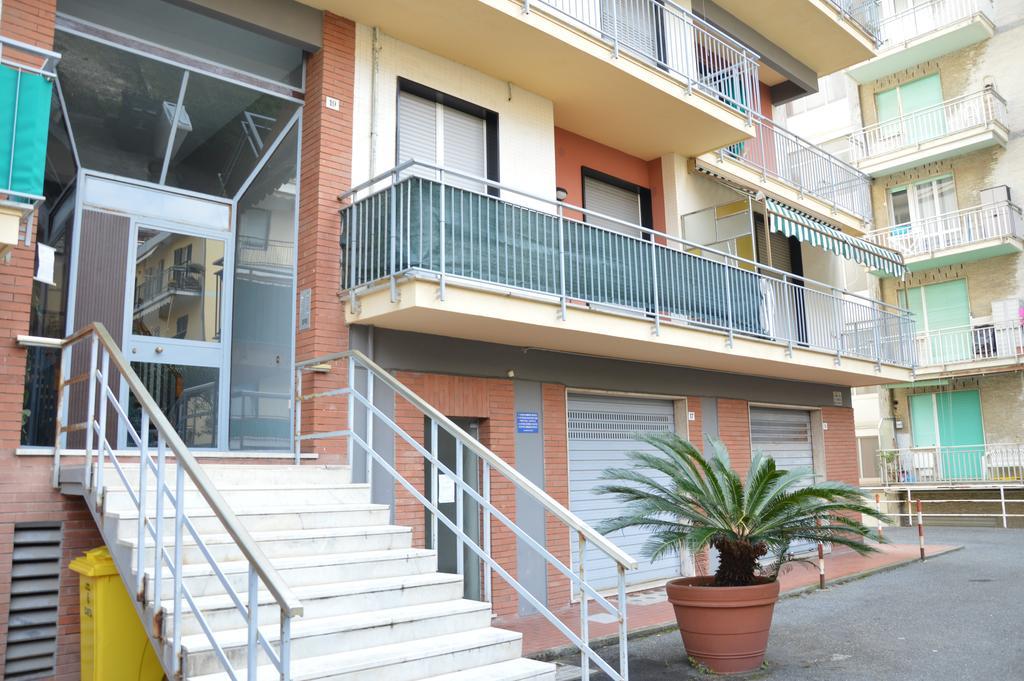 キアーヴァリCasa Mareアパートメント エクステリア 写真