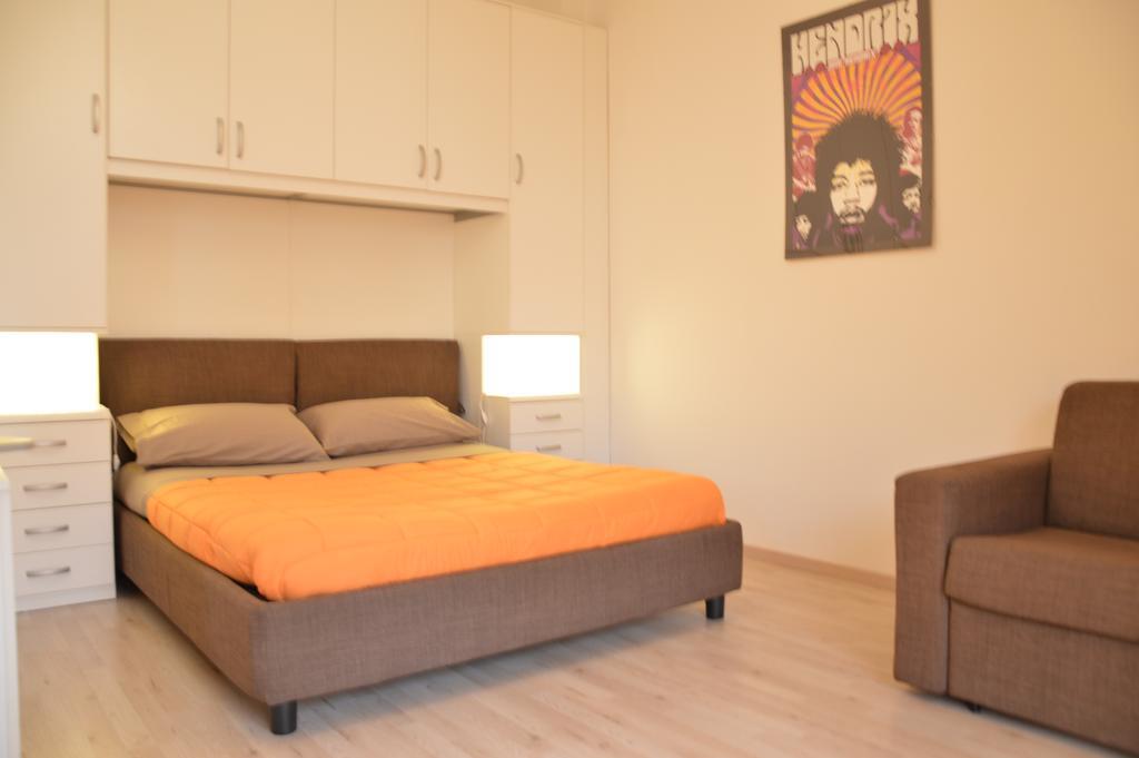 キアーヴァリCasa Mareアパートメント エクステリア 写真