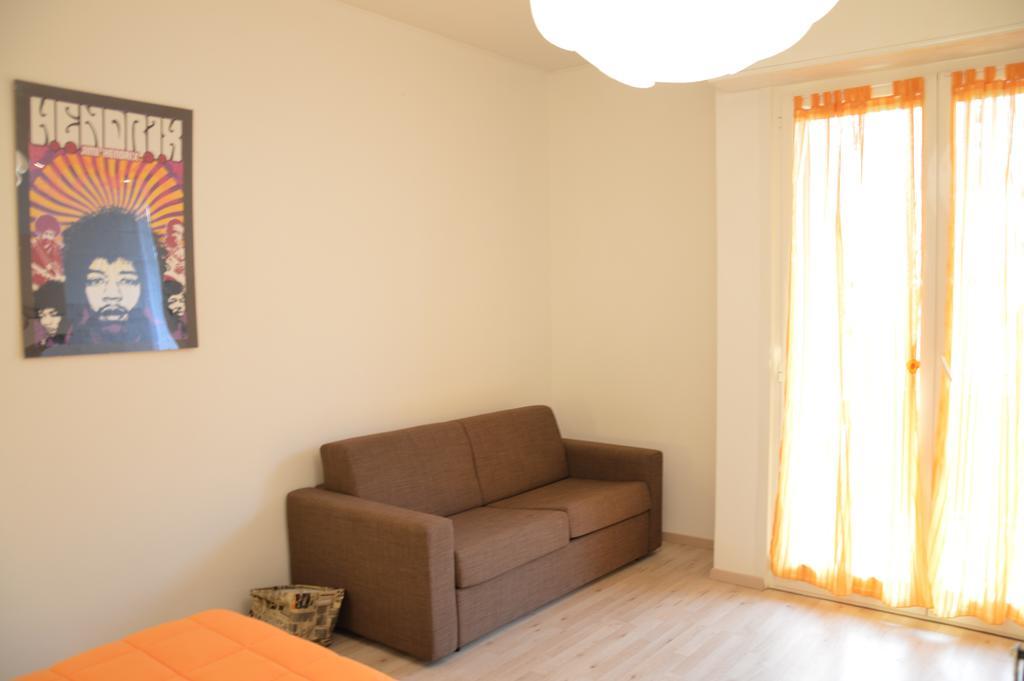 キアーヴァリCasa Mareアパートメント エクステリア 写真
